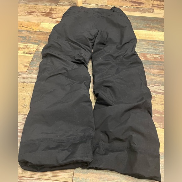 North face Snowpants - Picture 4 of 11